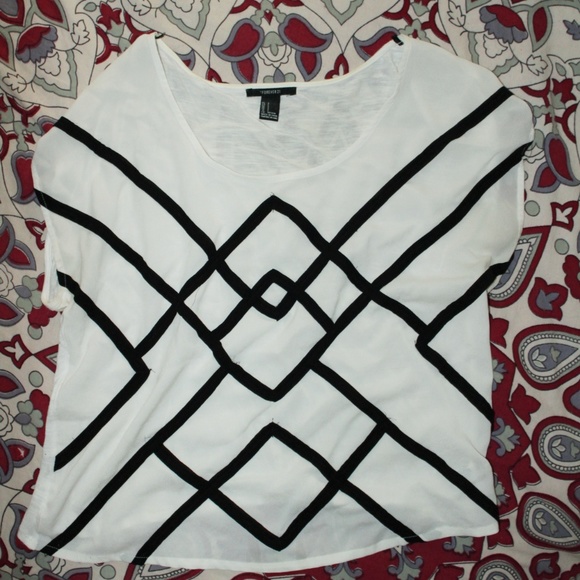 Geometric Tee - Picture 1 of 1
